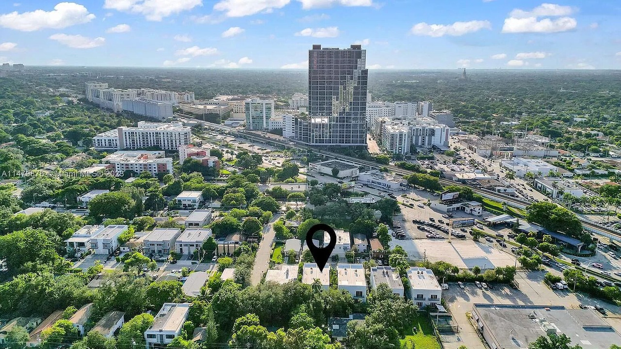 Photo of Outdoor in Southwest Coconut Grove