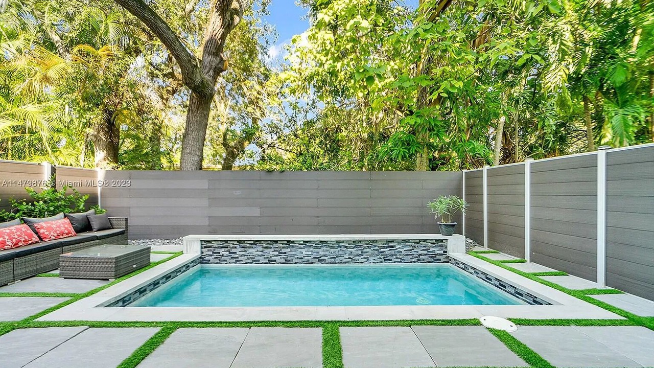 Photo of Outdoor in Southwest Coconut Grove