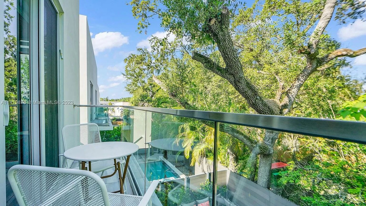 Photo of Outdoor in Southwest Coconut Grove