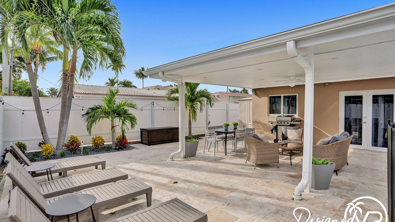Photo of Outdoor in Lighthouse Point
