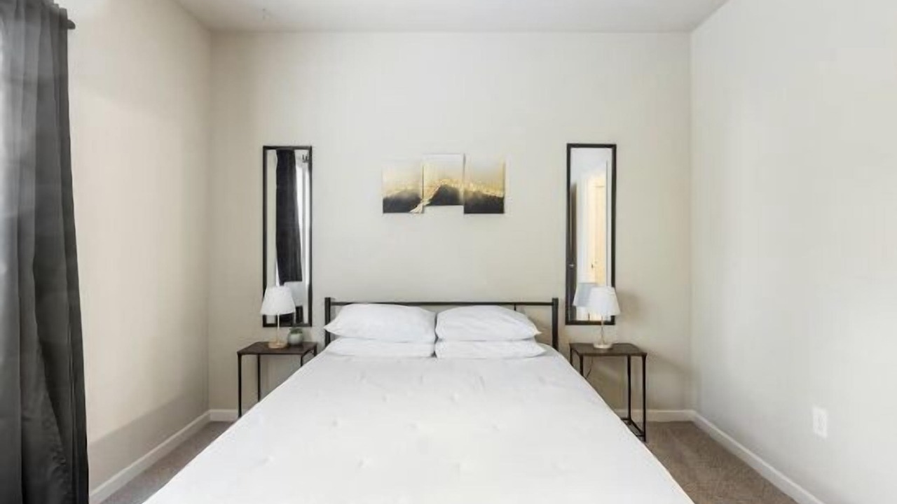Photo of Bedroom in Southpoint
