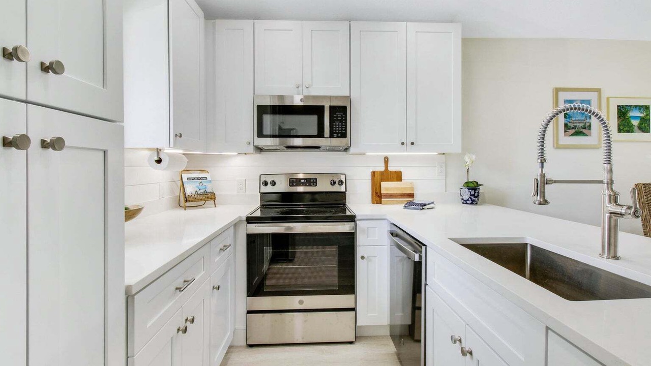 Photo of Kitchen in Hunt Club