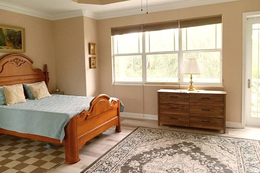 Photo of Bedroom in North Beach