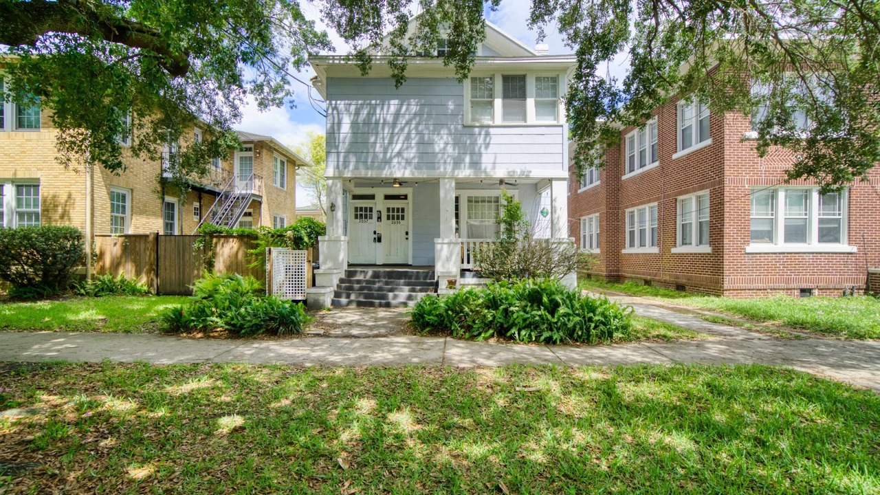 Photo of Outdoor in Five Points