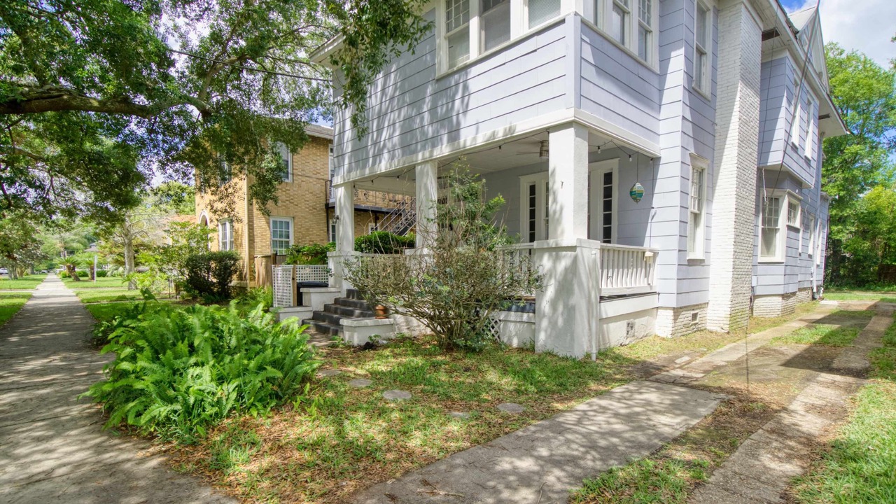 Photo of Outdoor in Five Points