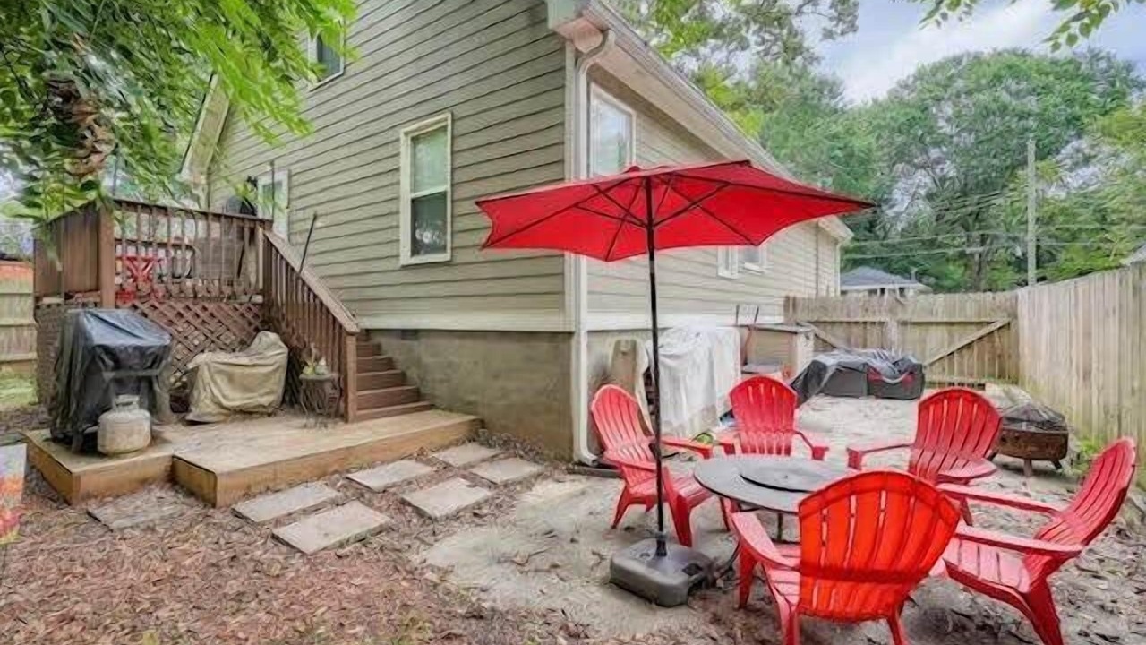 Photo of Patio Balcony in West End