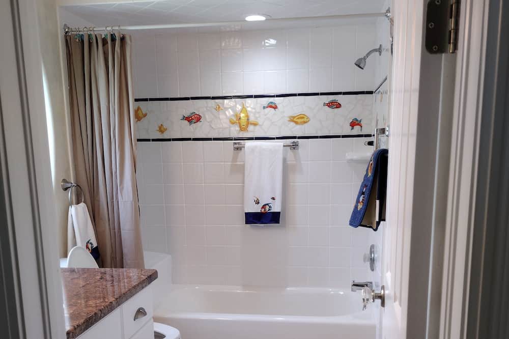 Photo of Bathroom in Old Homosassa