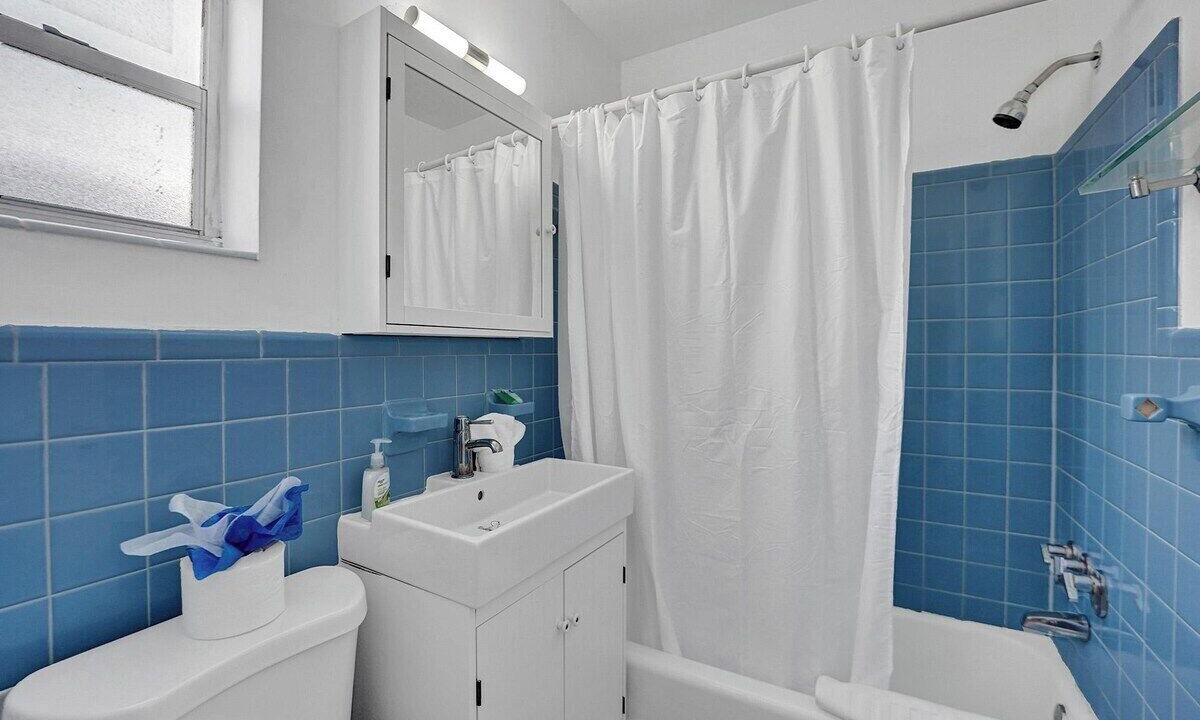 Photo of Bathroom in North Beach