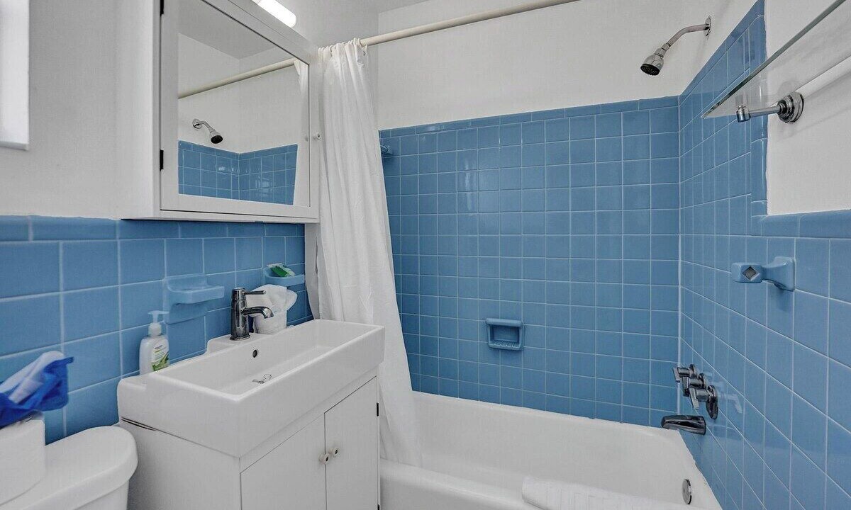 Photo of Bathroom in North Beach
