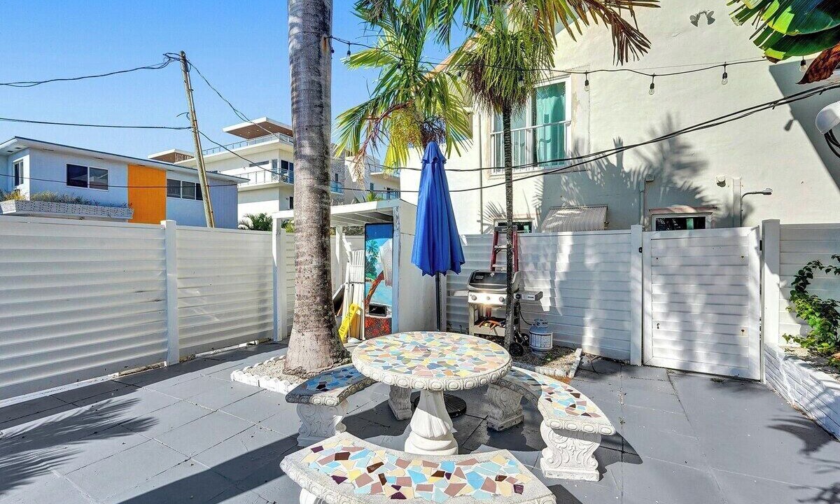 Photo of Outdoor in North Beach