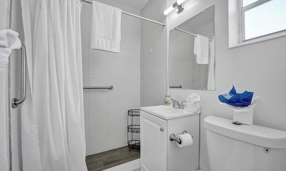 Photo of Bathroom in North Beach