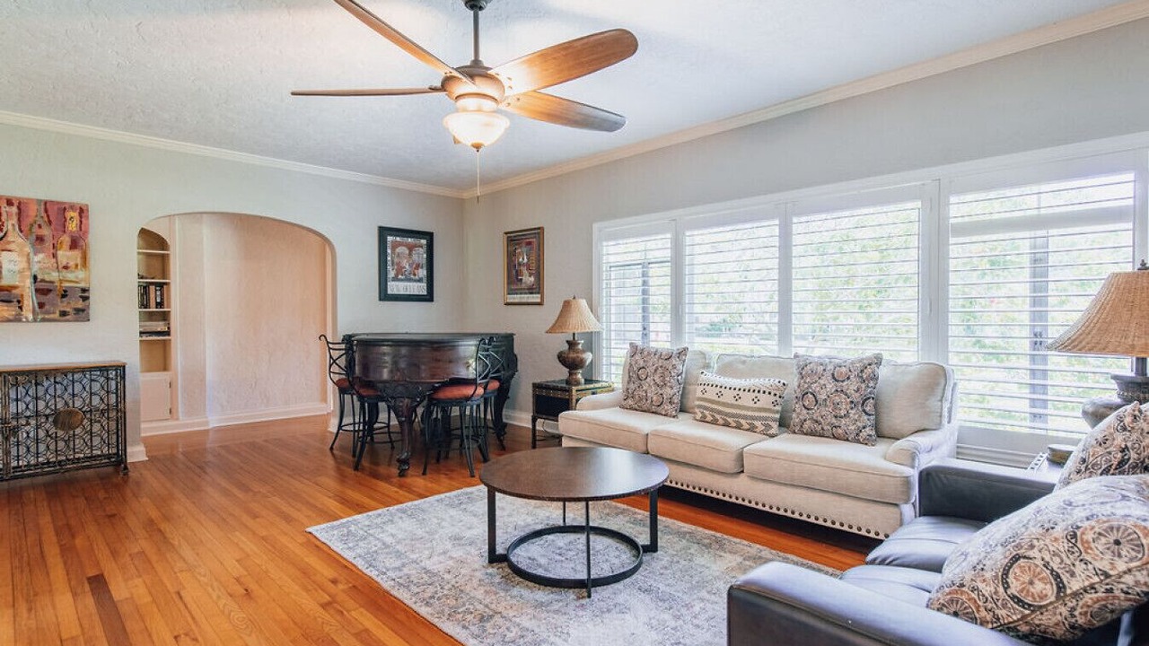 Photo of Livingroom in River District