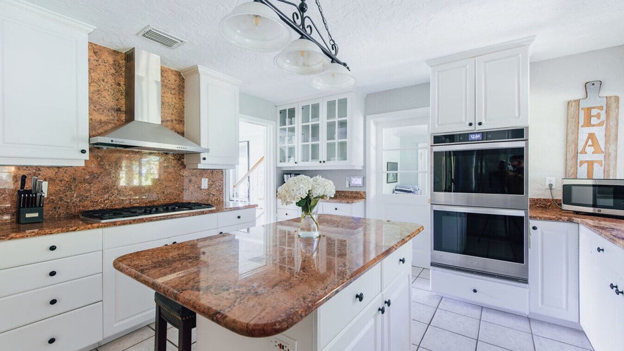 Photo of Kitchen in River District