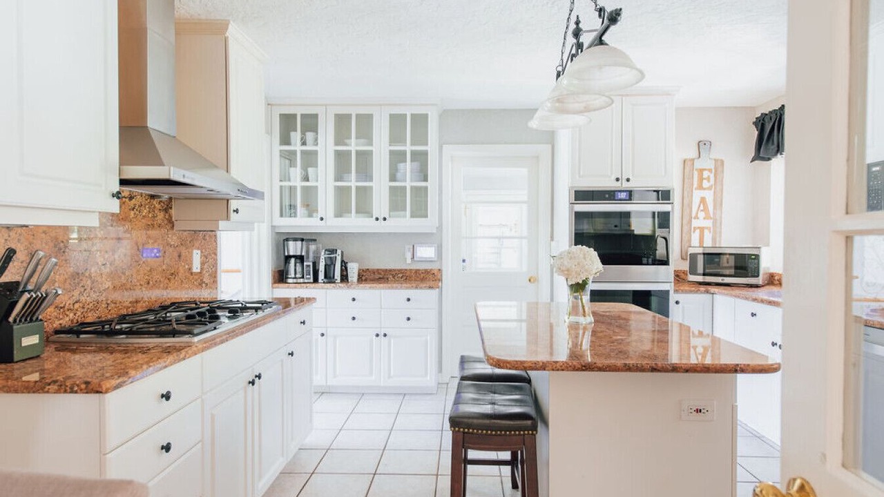 Photo of Kitchen in River District
