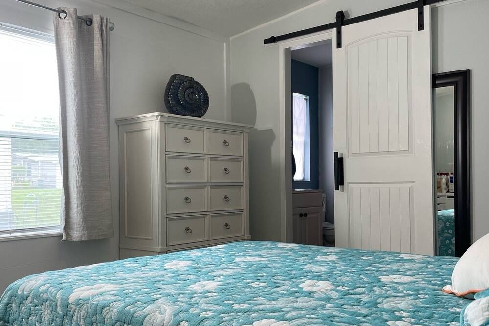 Photo of Bedroom in East County Civic Group