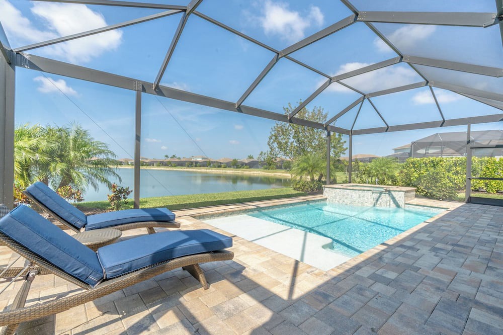 Photo of Outdoor in Naples
