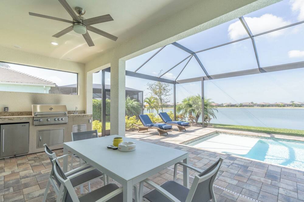 Photo of Outdoor in Naples