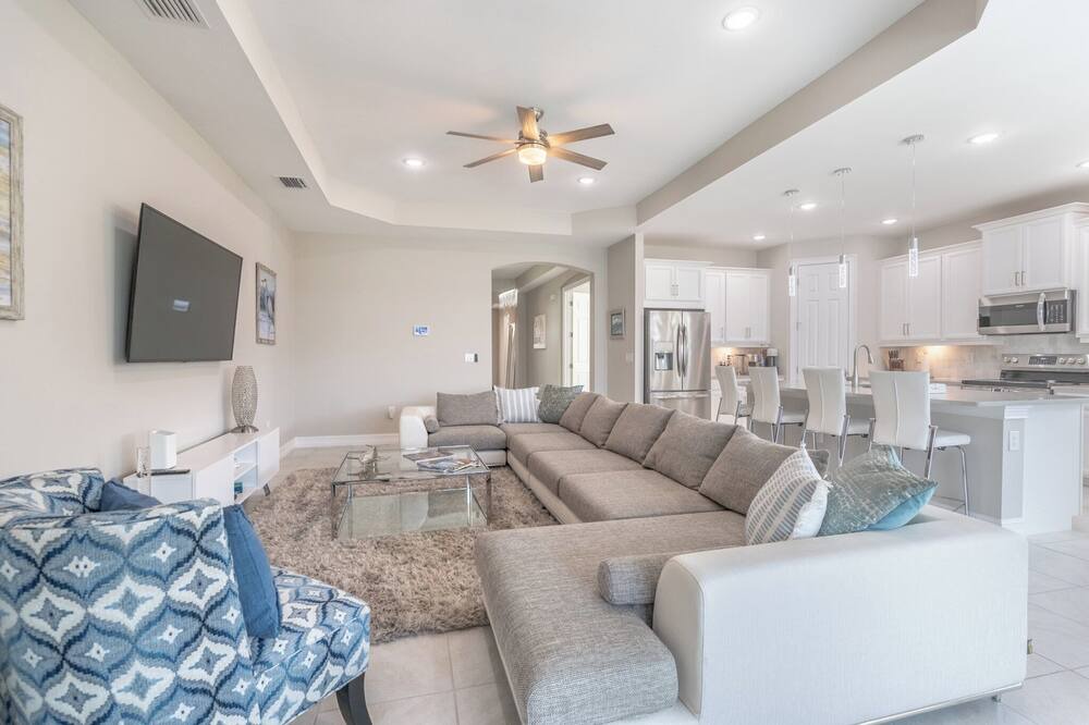Photo of Livingroom in Naples