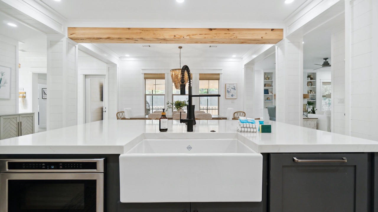 Photo of Kitchen in Dune Allen Beach