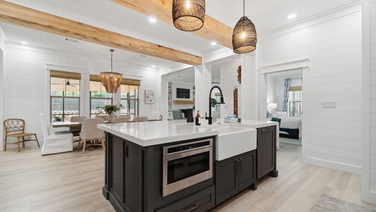 Photo of Kitchen in Dune Allen Beach