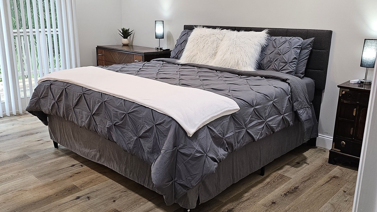 Photo of Bedroom in Blue Heron Lake