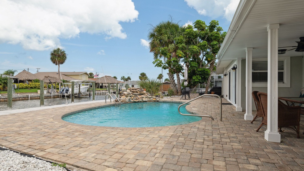 Photo of Outdoor in Intracoastal Homes