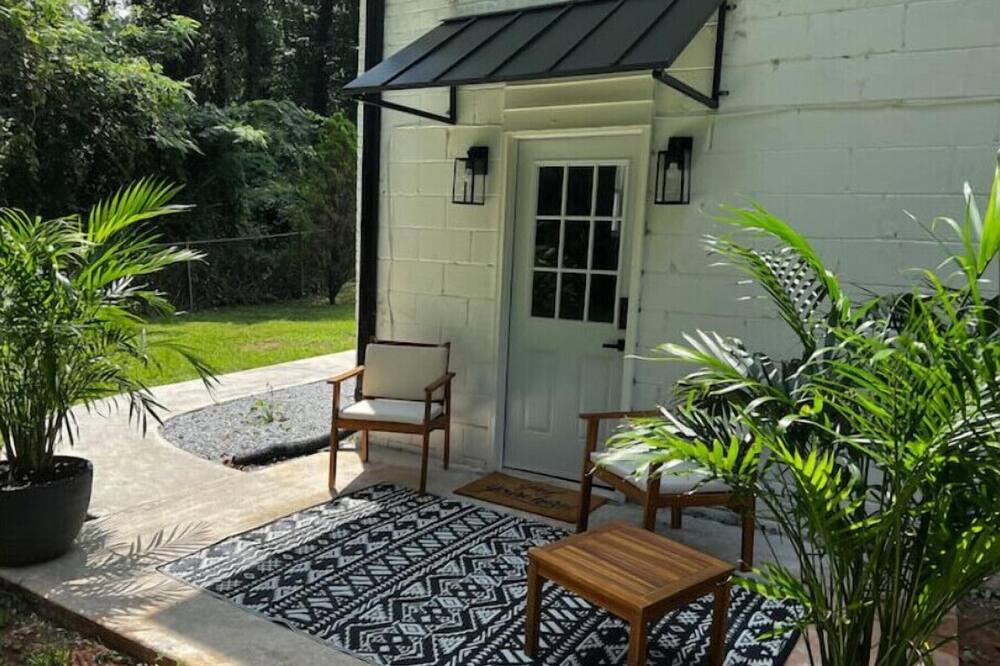 Photo of Outdoor in Candler-McAfee
