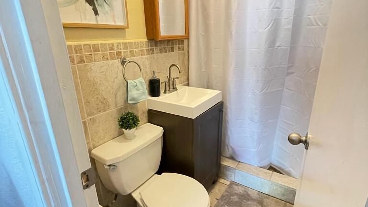 Photo of Bathroom in Seybold
