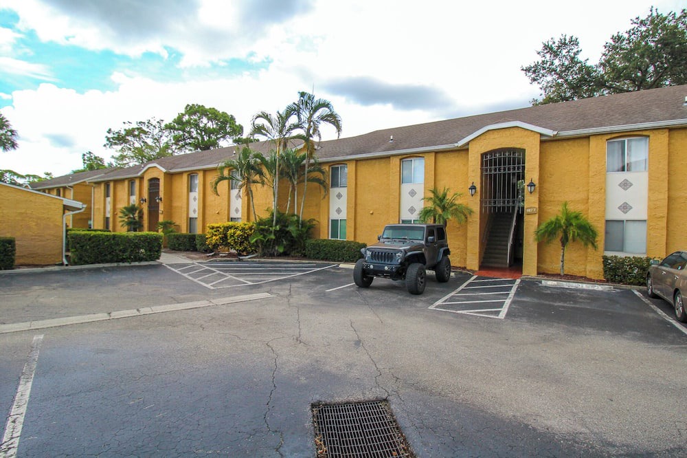 Photo of Others in Sarasota Springs