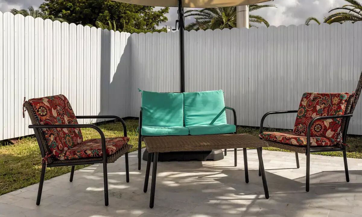 Photo of Outdoor in Tamiami