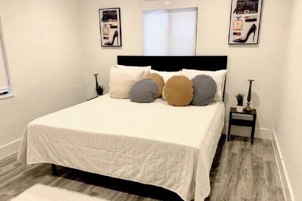 Photo of Bedroom in South Miami