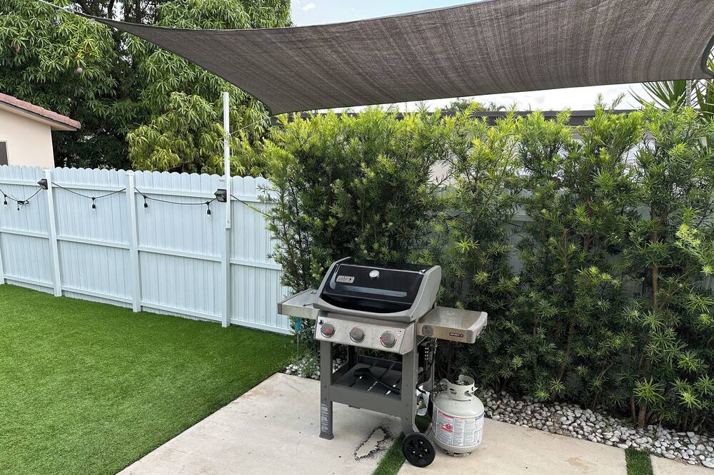 Photo of Outdoor in Olympia Heights
