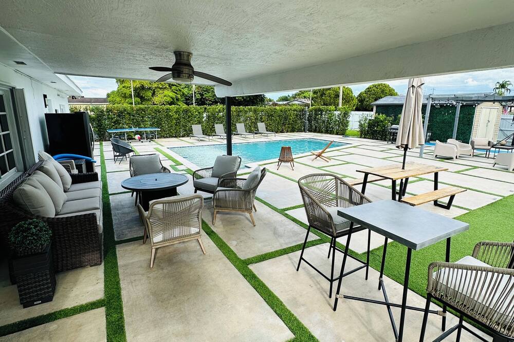 Photo of Patio Balcony in Olympia Heights