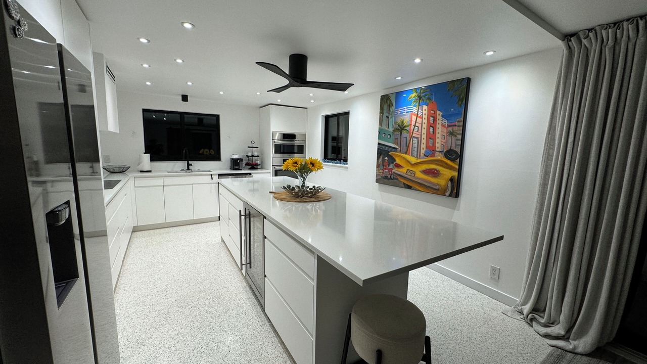Photo of Kitchen in South Gate Ridge
