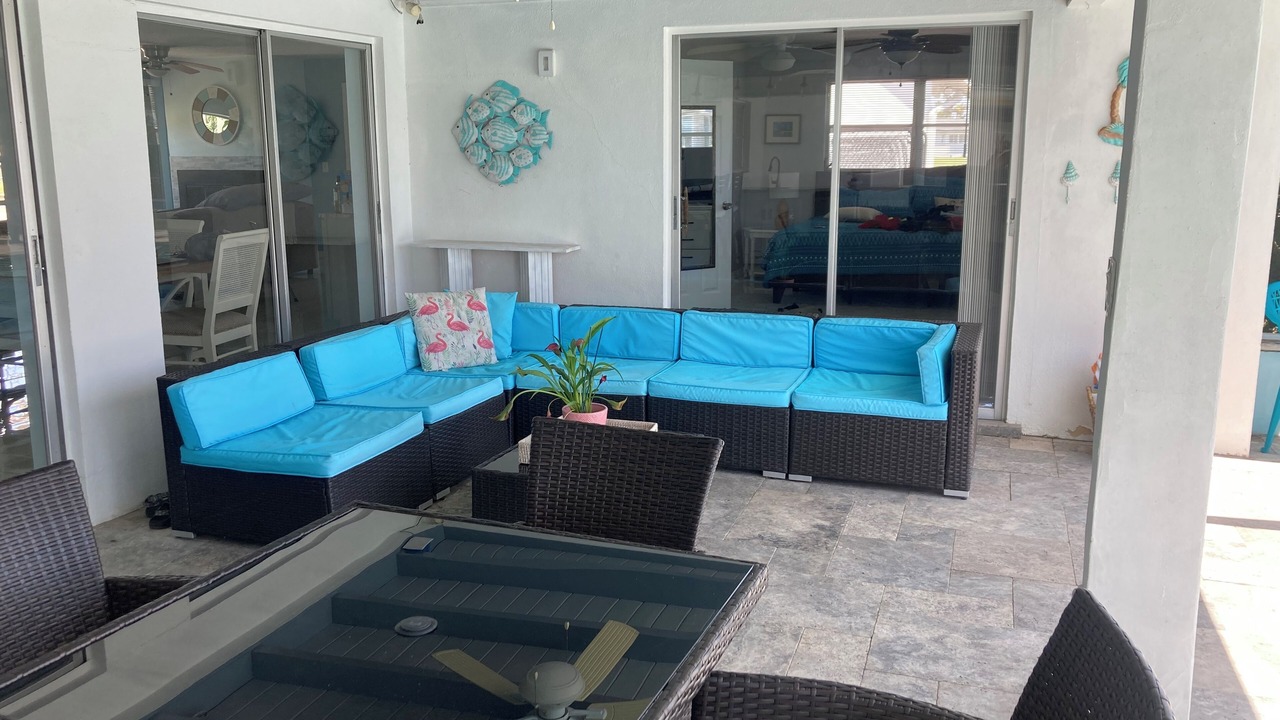 Photo of Patio Balcony in Yacht Club