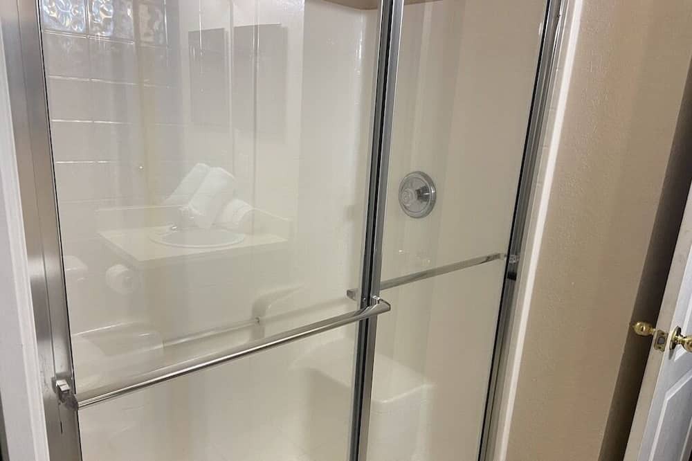 Photo of Bathroom in Silver Creek