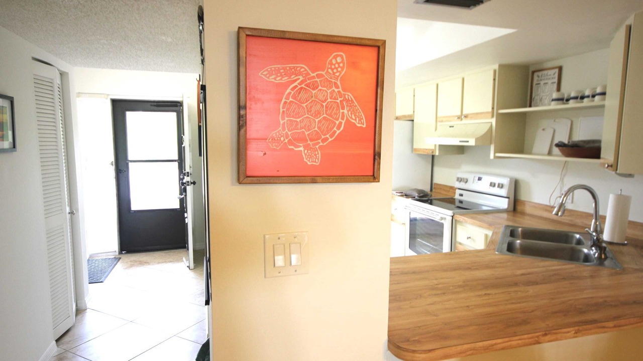 Photo of Kitchen in Gulf Gate Estates