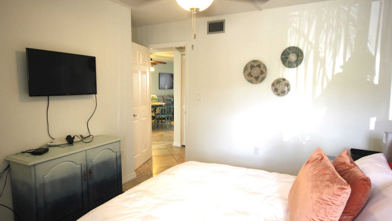 Photo of Others in Gulf Gate Estates