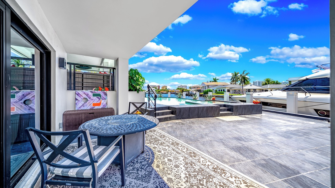 Photo of Patio Balcony in Pompano Isles
