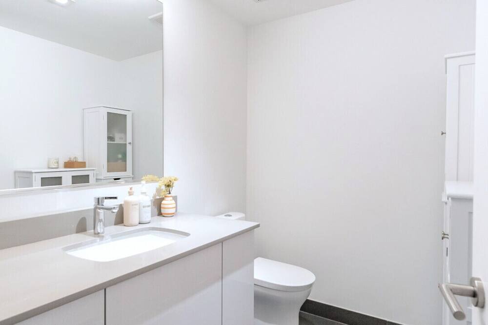 Photo of Bathroom in Town Square