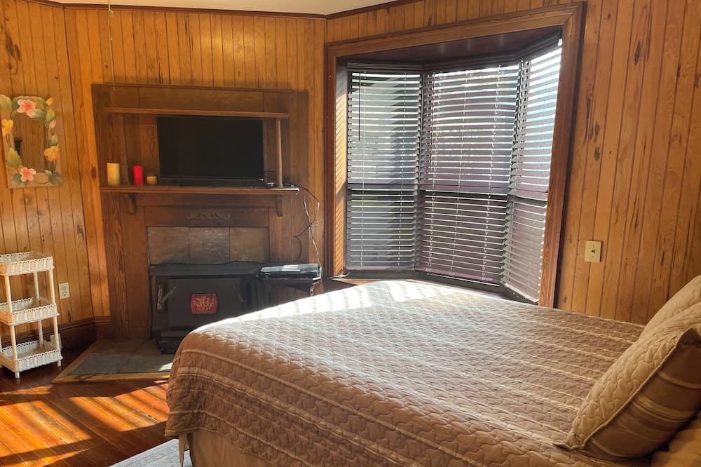 Photo of Bedroom in Williston