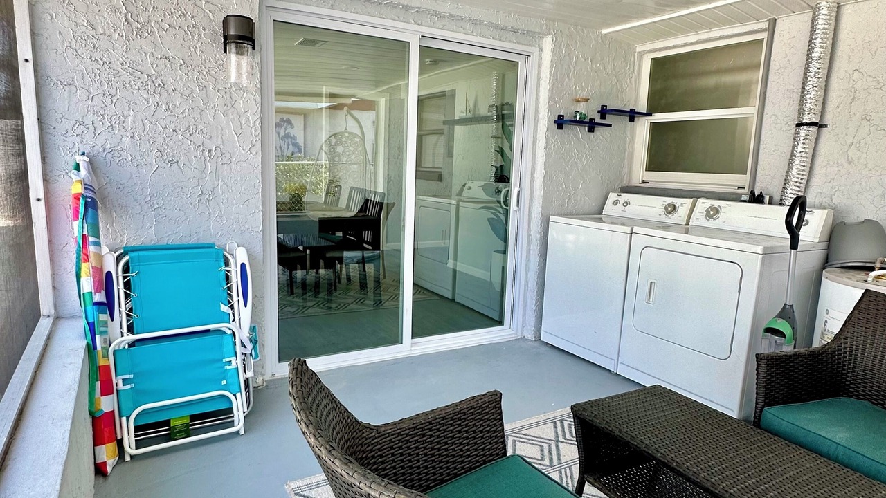 Photo of Patio Balcony in Hudson Beach Estates