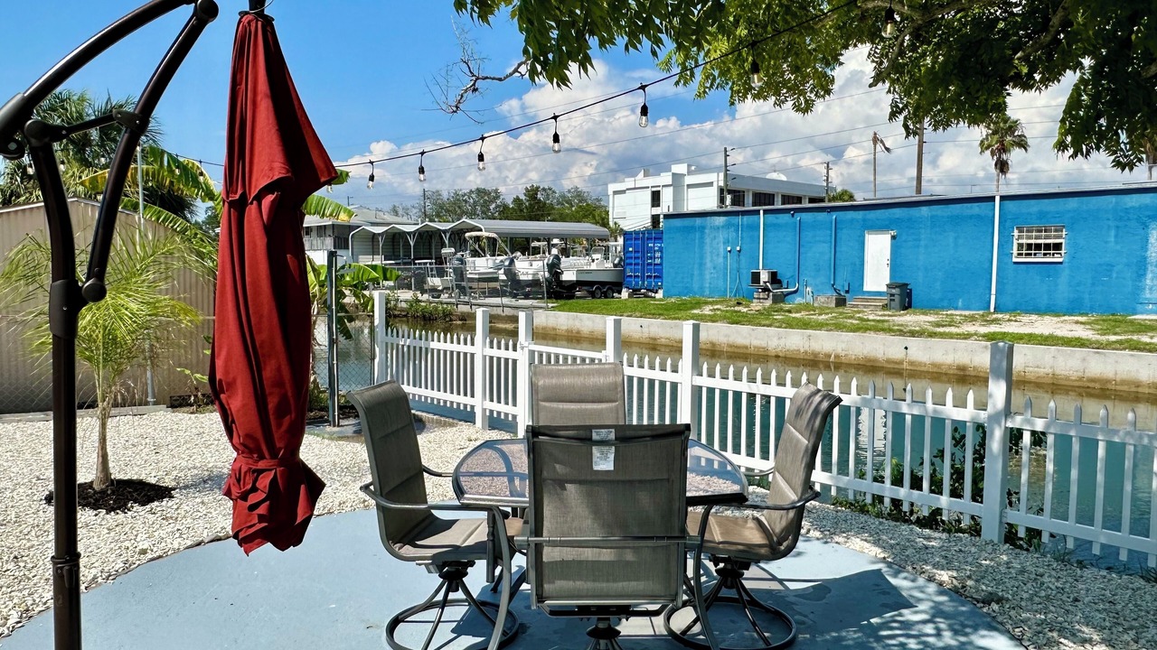 Photo of Outdoor in Hudson Beach Estates