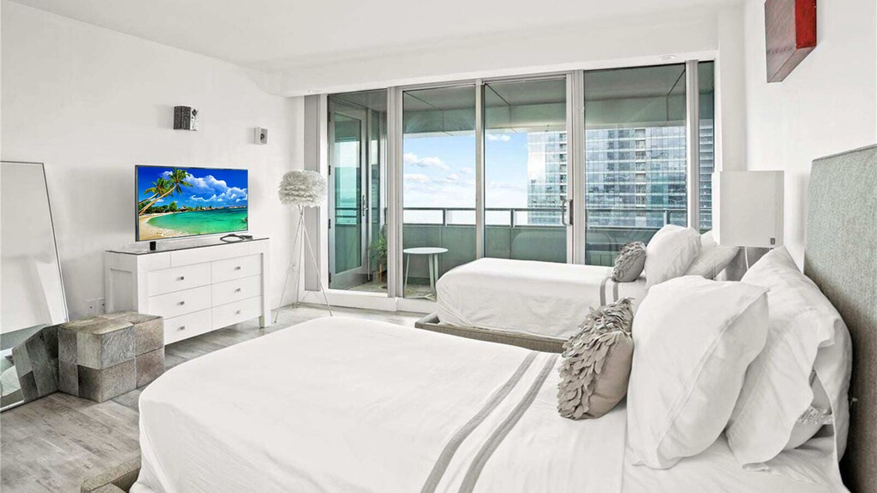 Photo of Others in Brickell