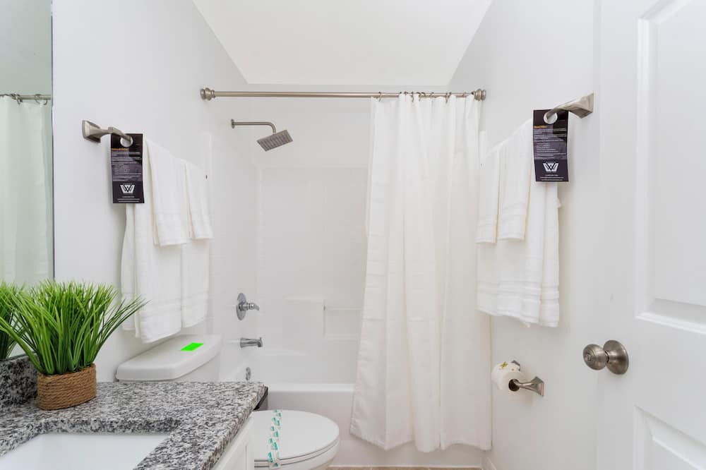 Photo of Bathroom in Lake Wilson Preserve