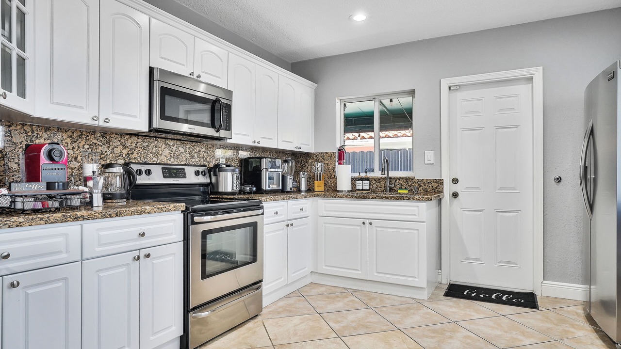 Photo of Kitchen in Coral Way