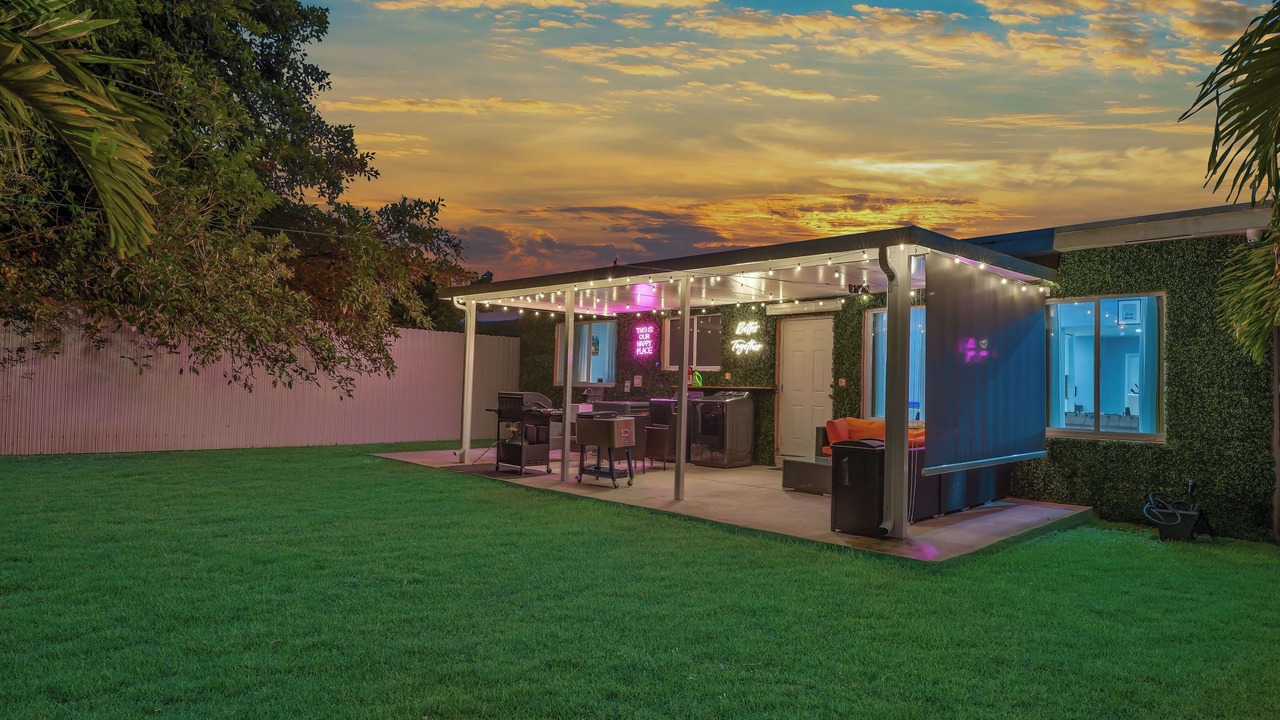 Photo of Outdoor in Coral Way