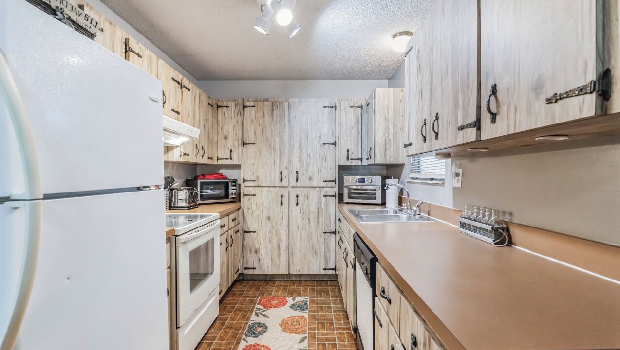 Photo of Kitchen in Crystal River