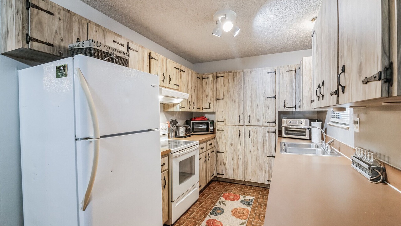 Photo of Kitchen in Crystal River