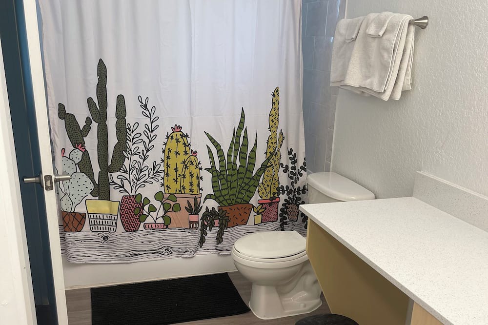 Photo of Bathroom in Forest City